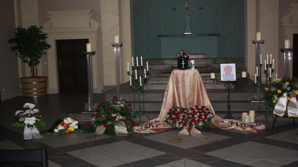 Bilder Bestattungshaus  Trauerhilfe Schneider Bestattungen e.K.