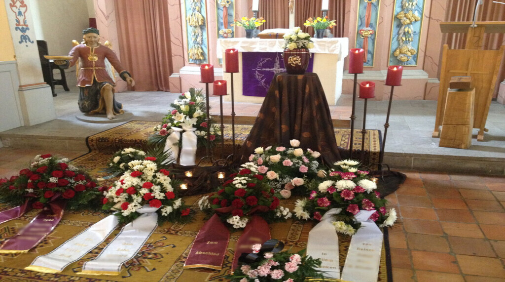 Bilder Bestattungshaus  Trauerhilfe Schneider Bestattungen e.K.