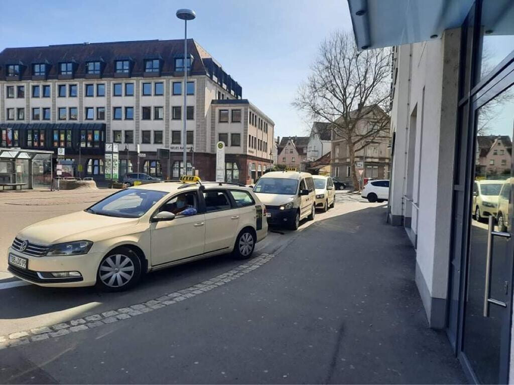 Bilder Taxi Dörr Inhaber Christian Liesche