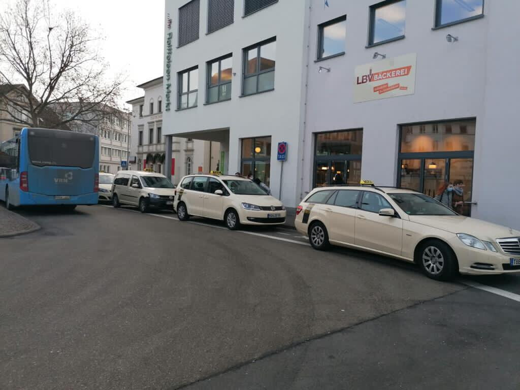 Bilder Taxi Dörr Inhaber Christian Liesche