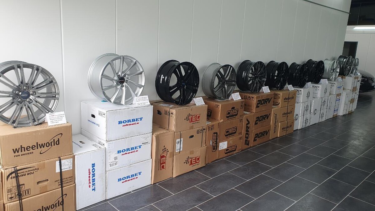 Bilder Gök Automobile & Reifenservice