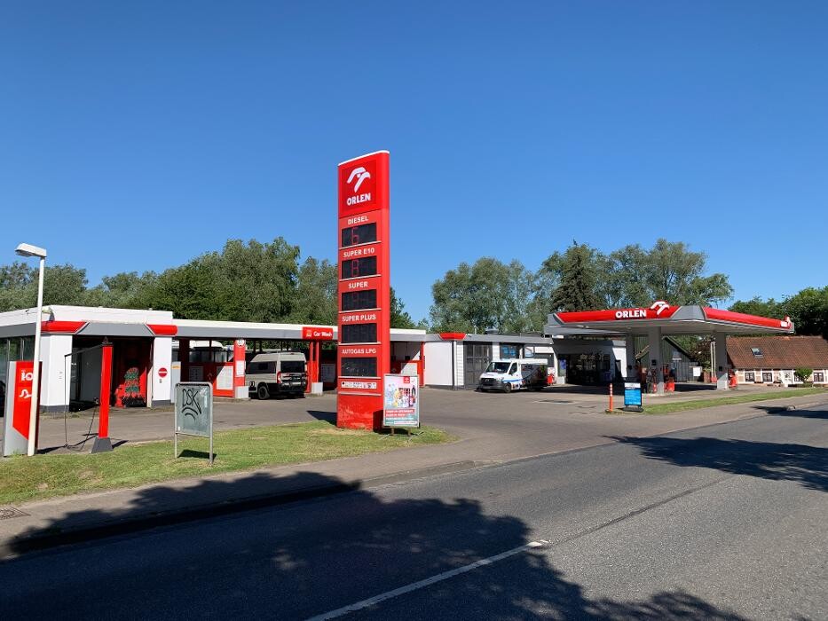 Bilder ORLEN Tankstelle