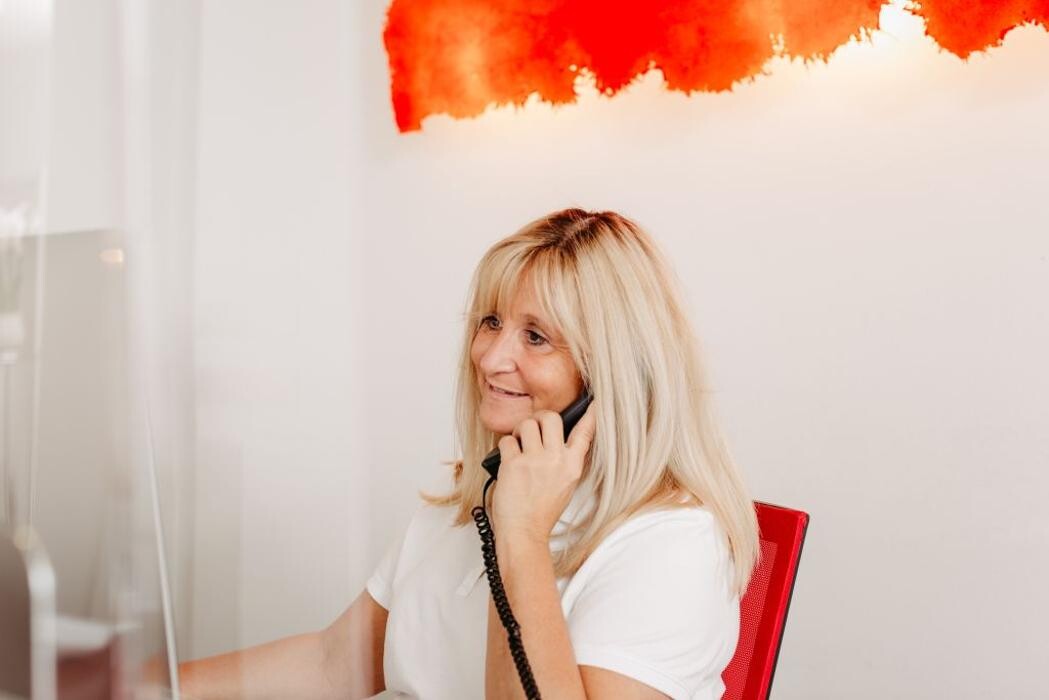 Bilder Dr. med. Kerstin Schatton Praxis für Dermatologie und Ästhetik