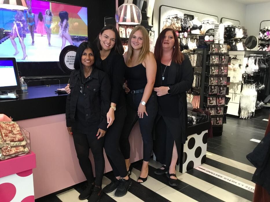 Bilder Hunkemöller