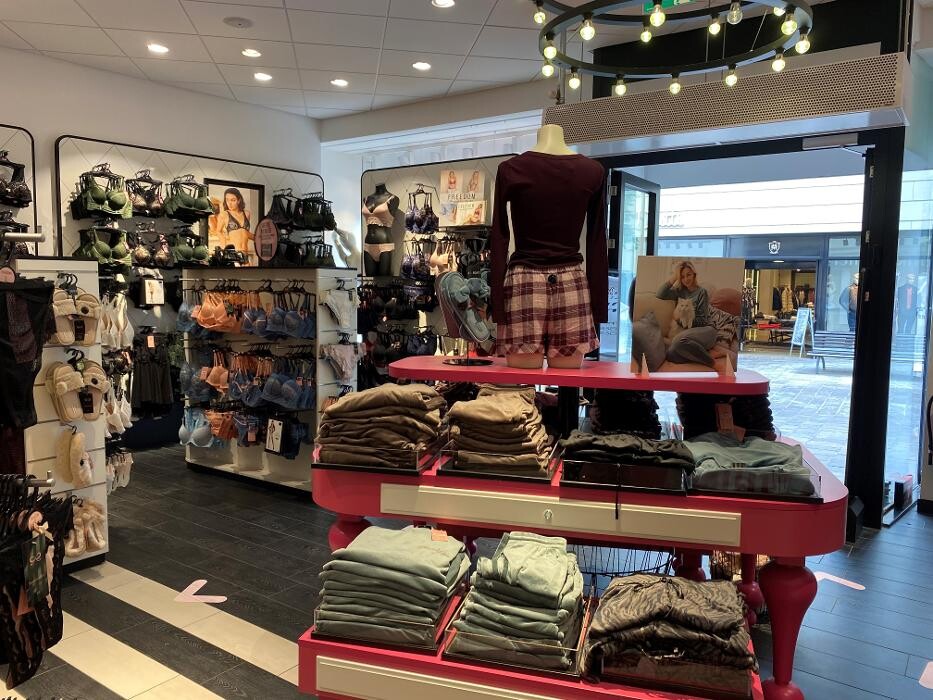 Bilder Hunkemöller