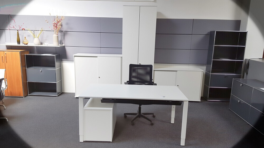 Bilder Verwertungszentrum Bayern Büromöbel München Garching