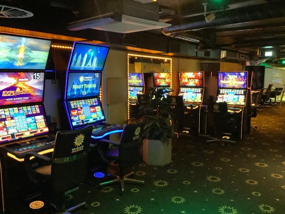 Bilder MERKUR SPIELHALLE Düsseldorf