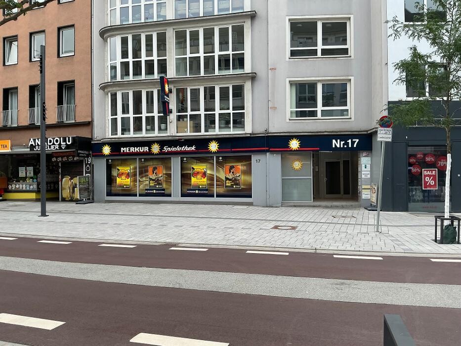 Bilder MERKUR SPIELHALLE Düsseldorf