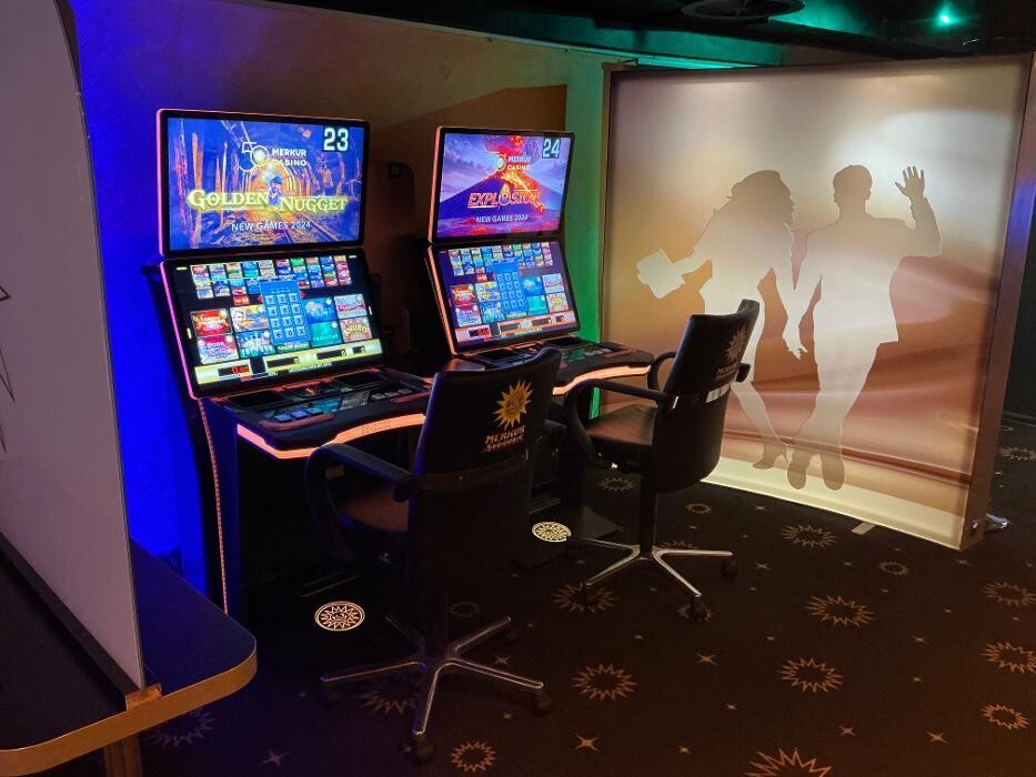 Bilder MERKUR SPIELHALLE Düsseldorf