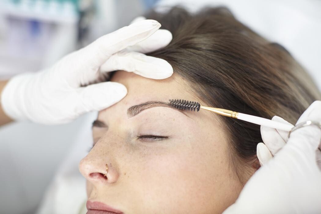 Bilder Annett Roeder - LONG TIME LINER - Permanent Make up Hamburg GmbH