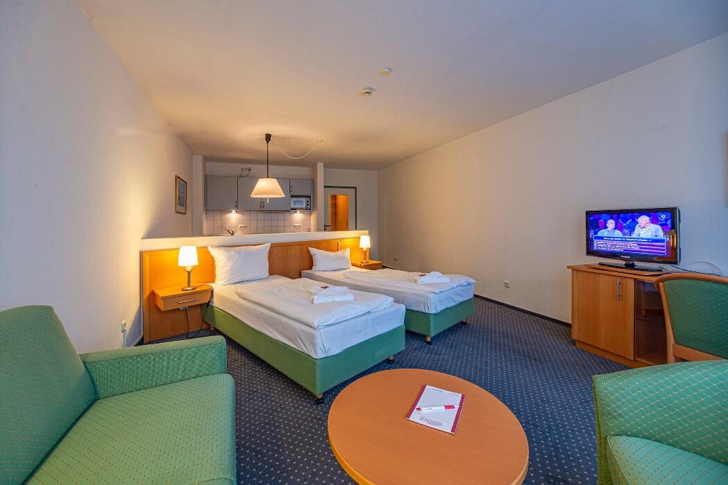 Bilder Hotel Rostock West im "Kritzmow Park"