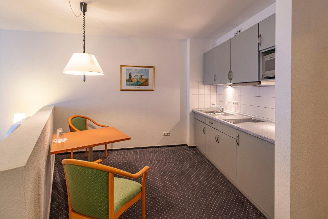 Bilder Hotel Rostock West im "Kritzmow Park"