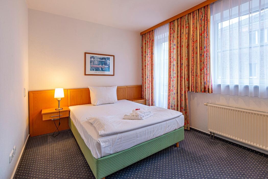 Bilder Hotel Rostock West im "Kritzmow Park"