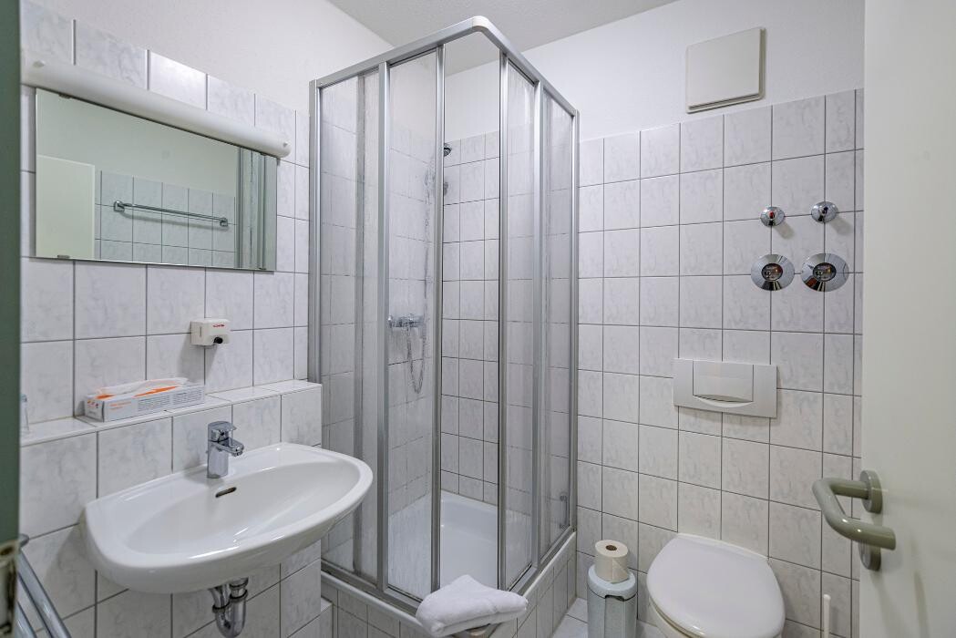 Bilder Hotel Rostock West im "Kritzmow Park"