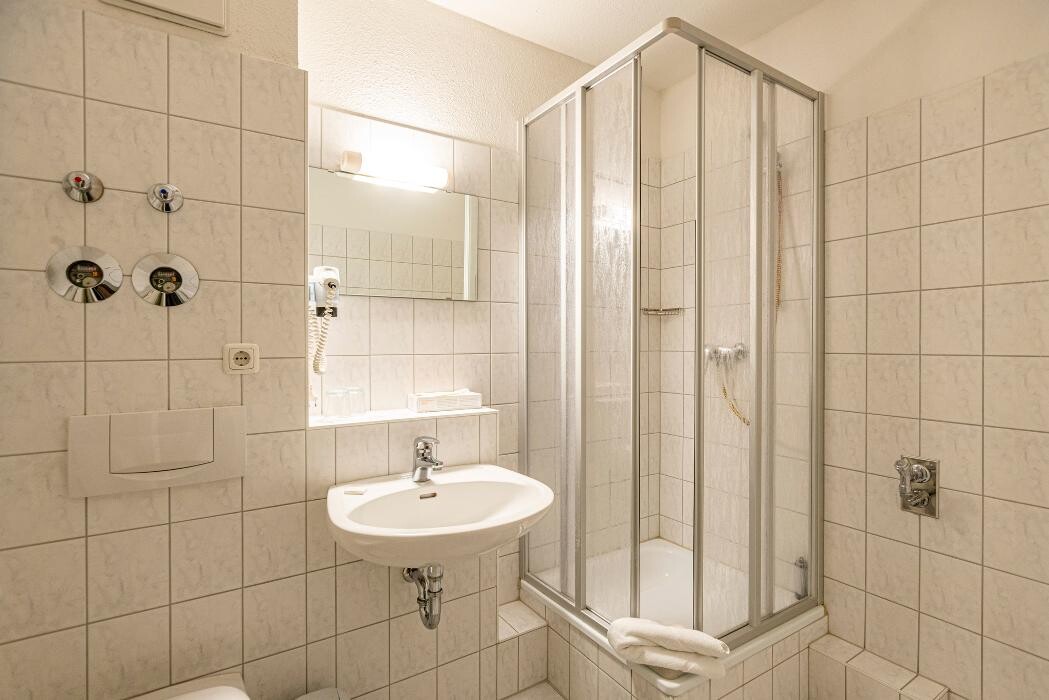 Bilder Hotel Rostock West im "Kritzmow Park"