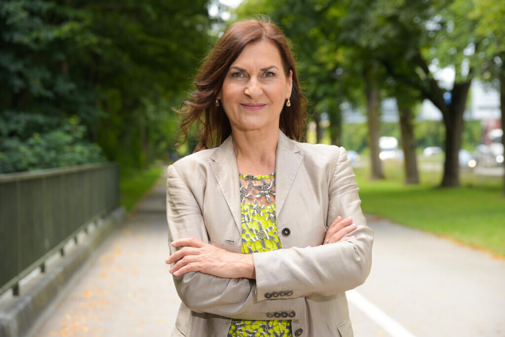 Bilder Ava Hauser advice + experience