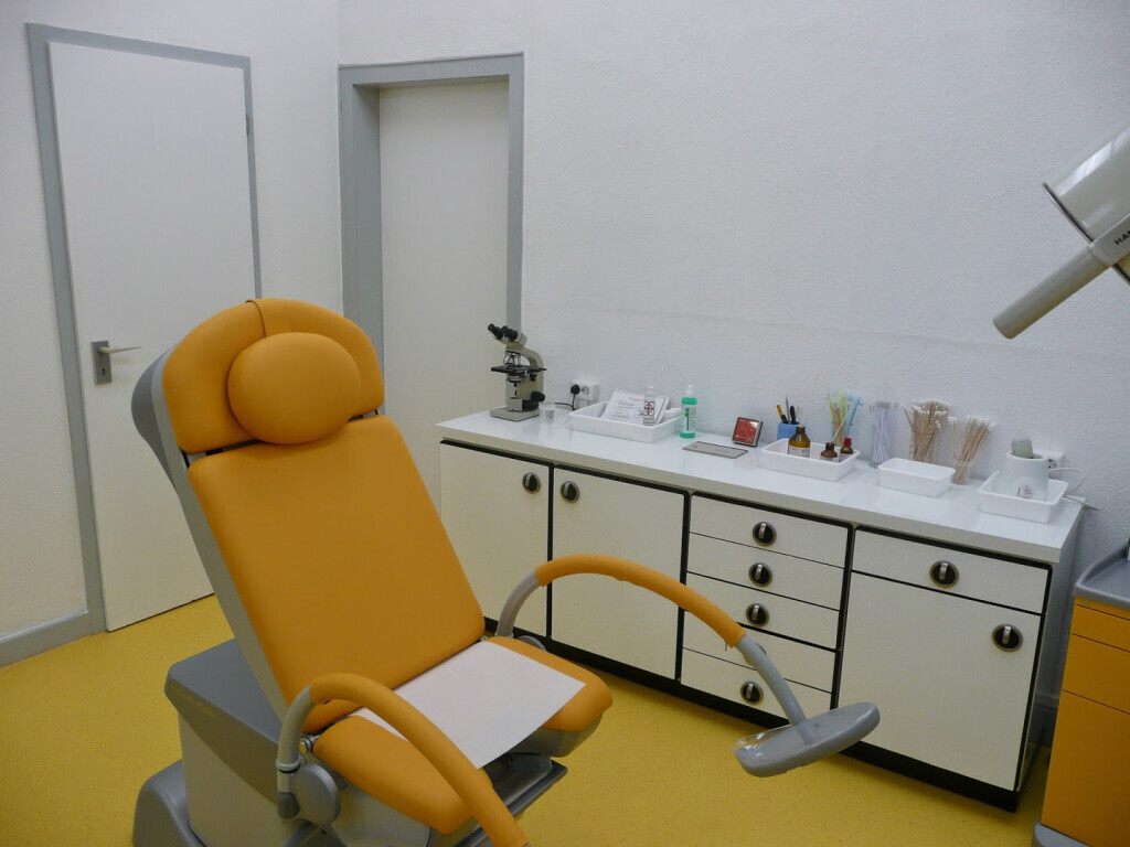 Bilder Dr. med. Andreas Sonnwald Arzt für Frauenheilkunde und Geburtshilfe