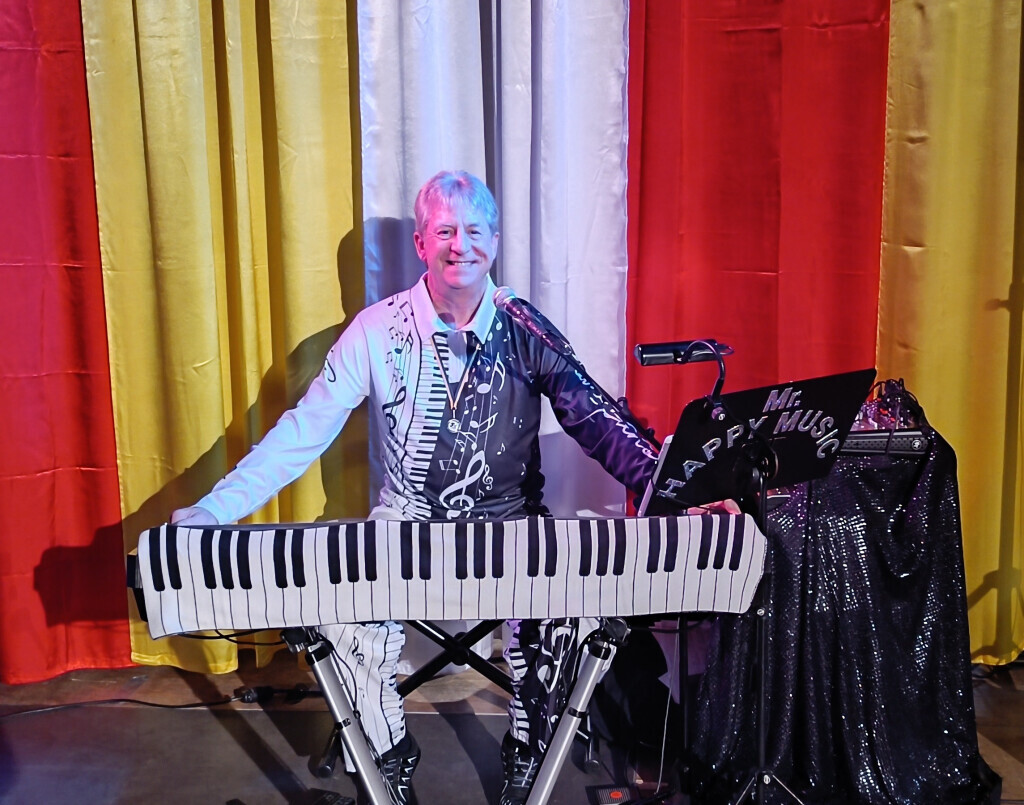 Bilder Mr. Happy Music