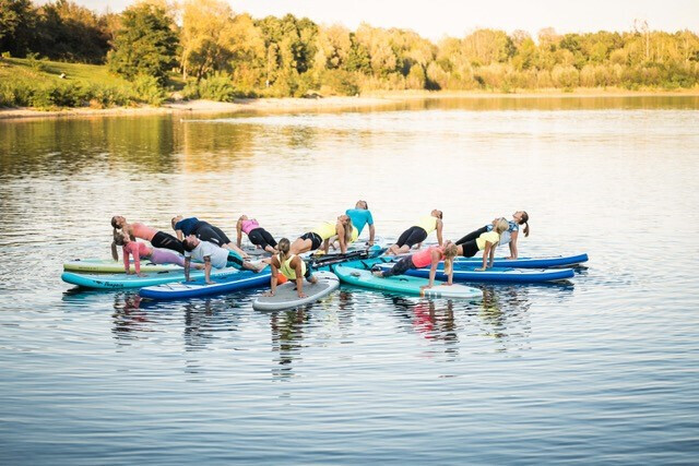 Bilder WOGA SUP Yoga Academy