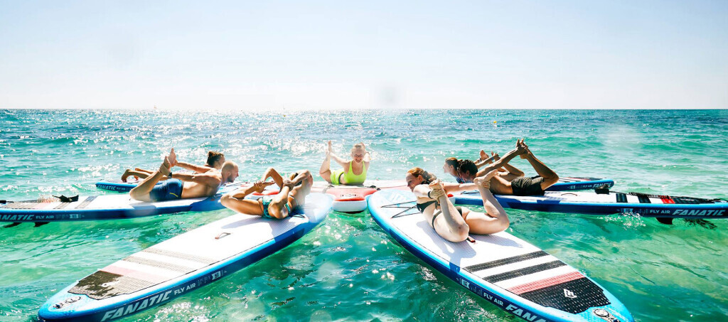 Bilder WOGA SUP Yoga Academy