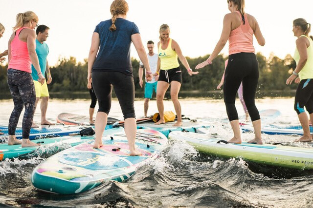 Bilder WOGA SUP Yoga Academy