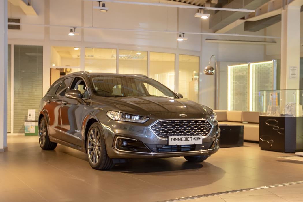 Bilder Autohaus Dinnebier Ford-Store Lichtenberg