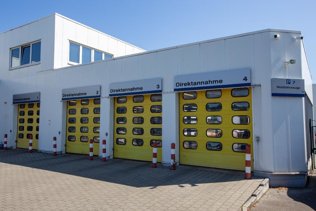 Bilder Autohaus Dinnebier Ford-Store Lichtenberg
