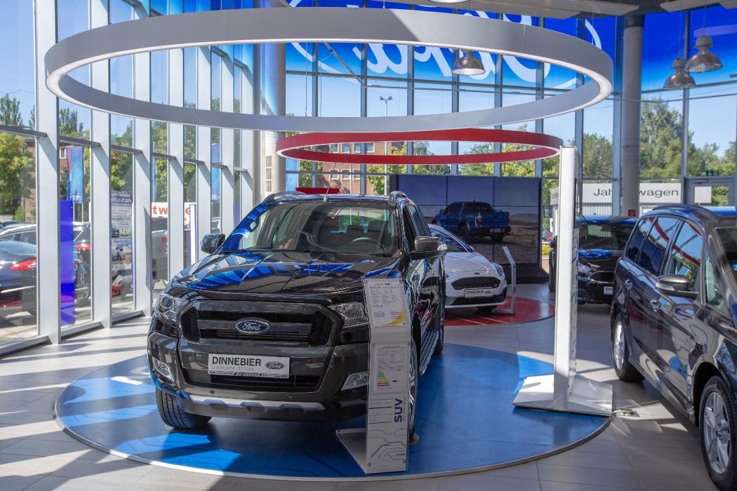 Bilder Autohaus Dinnebier Ford-Store Lichtenberg