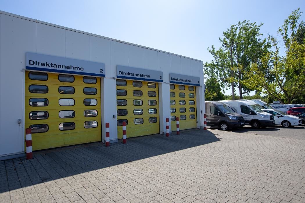 Bilder Autohaus Dinnebier Ford-Store Lichtenberg