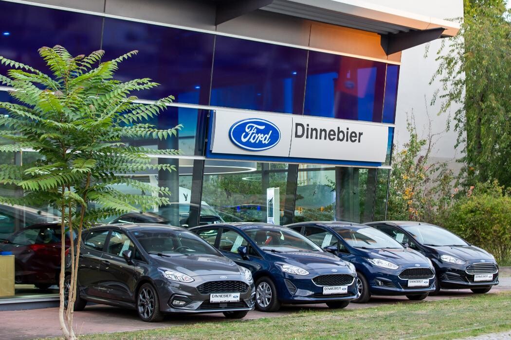 Bilder Autohaus Dinnebier Ford-Store