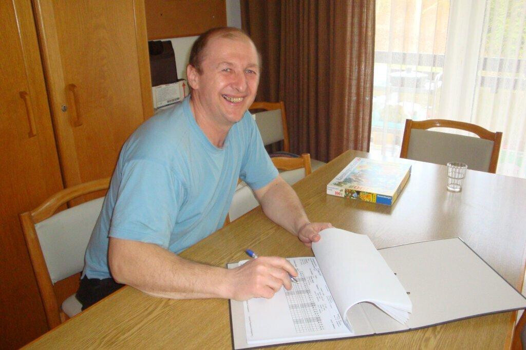 Bilder Ambulanter Pflegedienst von Hand mit Herz