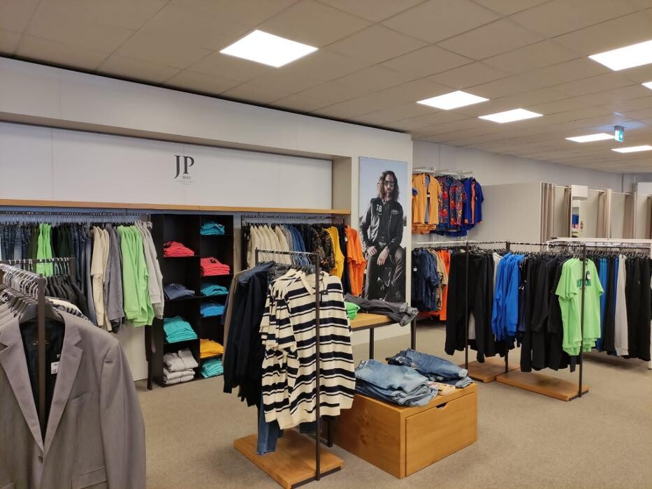 Bilder Ulla Popken | Große Größen | Isernhagen Outlet