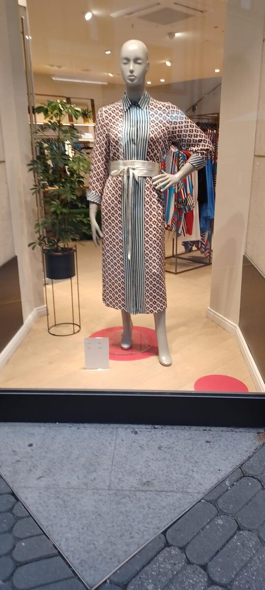 Bilder Ulla Popken | Große Größen | Nürnberg Josephsplatz