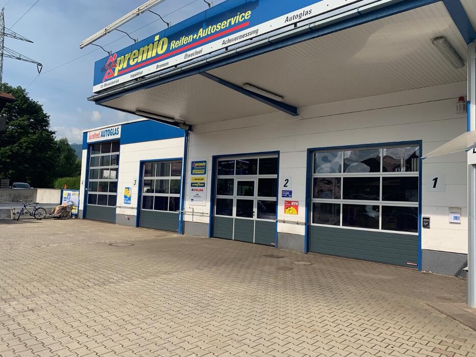 Bilder Premio Reifen + Autoservice Reifen Feneberg AG