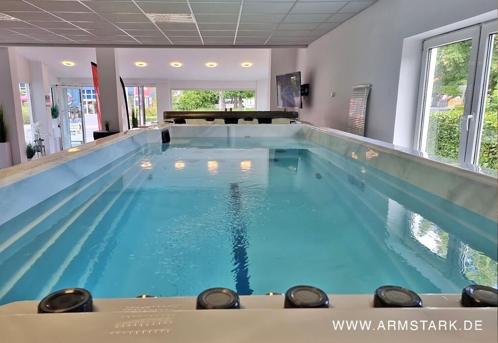 Bilder ARMSTARK Whirlpools, Swim Spas, Saunen & Infrarotkabinen