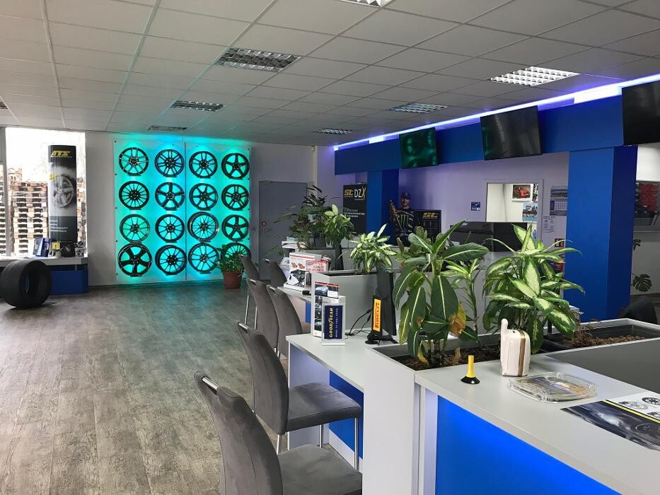 Bilder Premio Reifen + Autoservice F.H. Wheel Center GmbH