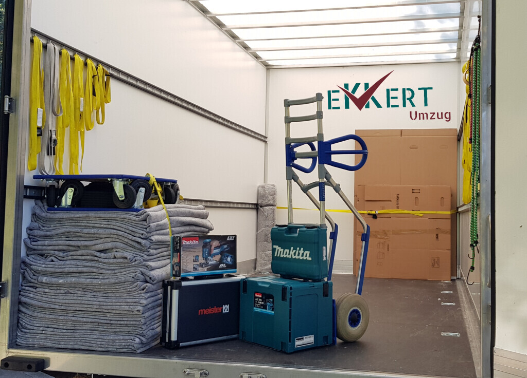 Bilder EKKERT Umzug