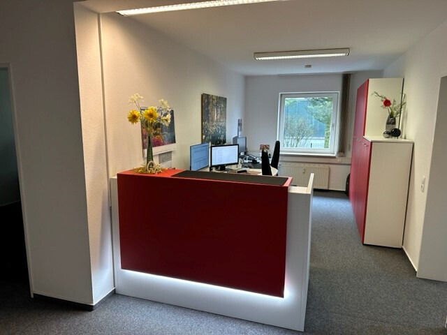 Bilder Census - Treuhand GmbH