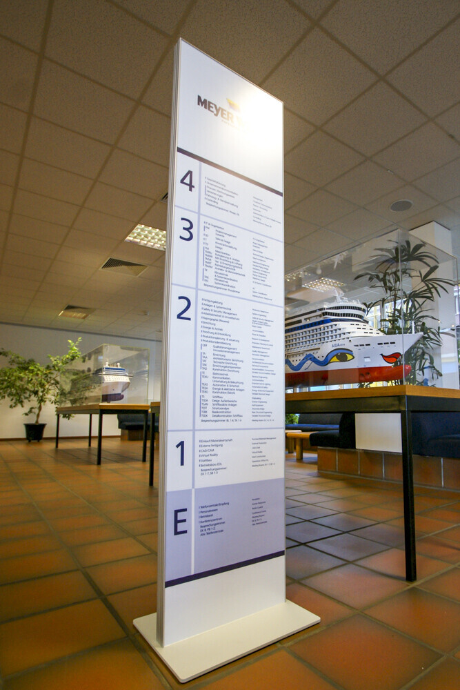 Bilder W.P. highlights - Werbepylone | Werbeschilder | Lichtreklame