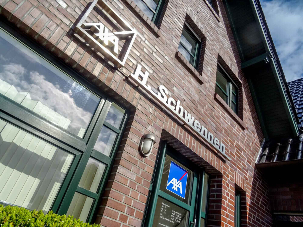 Bilder W.P. highlights - Werbepylone | Werbeschilder | Lichtreklame