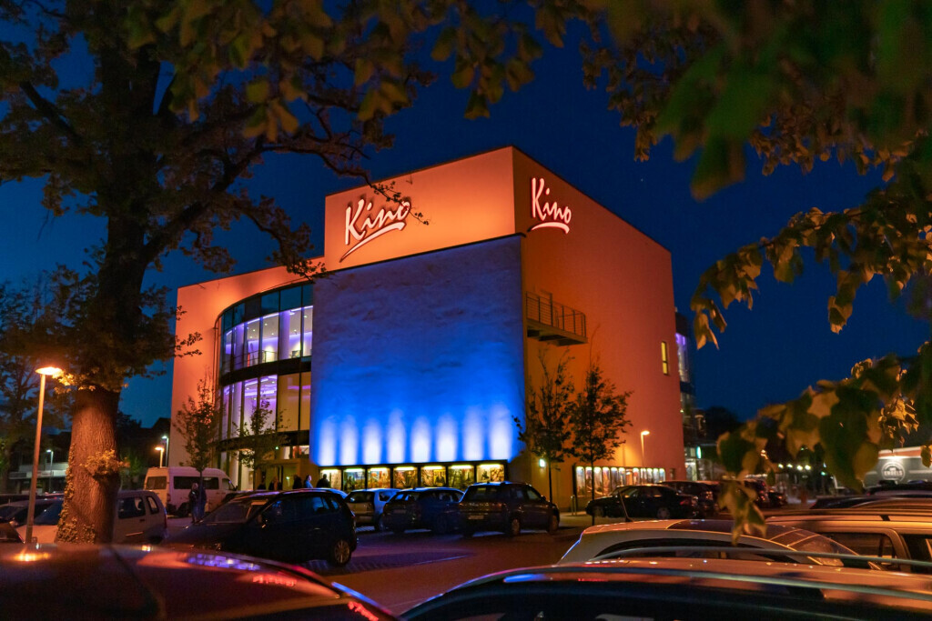 Bilder W.P. highlights - Werbepylone | Werbeschilder | Lichtreklame