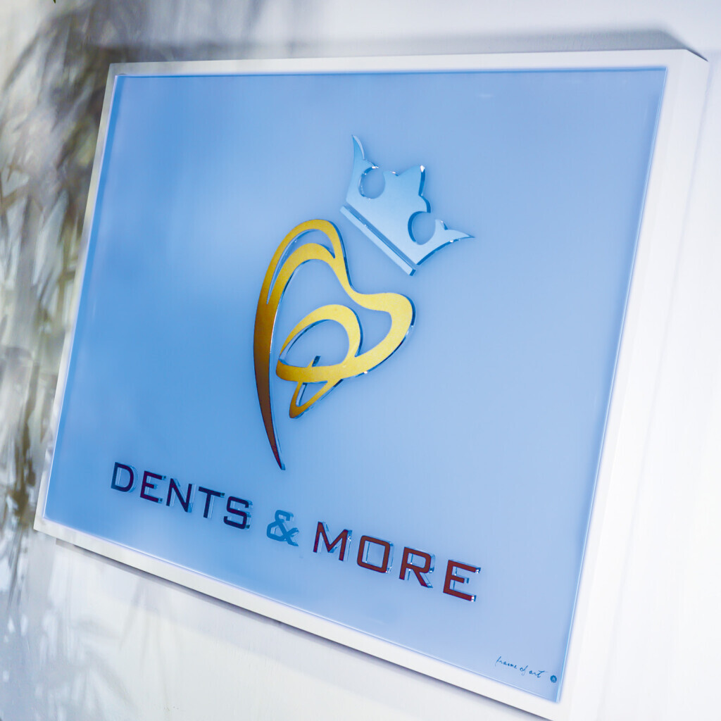 Bilder W.P. highlights - Werbepylone | Werbeschilder | Lichtreklame