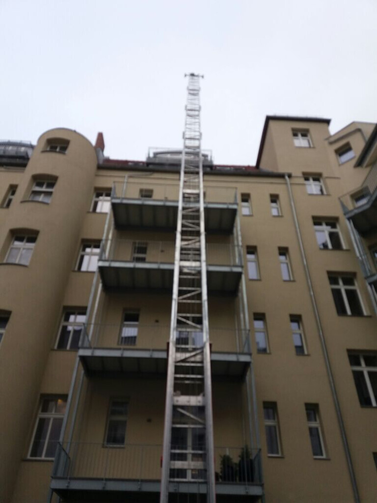 Bilder Möbellift Vermietung Berlin