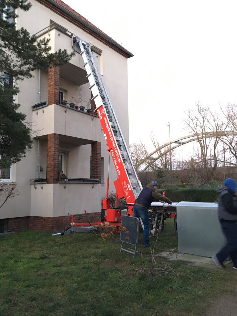 Bilder Möbellift Vermietung Berlin