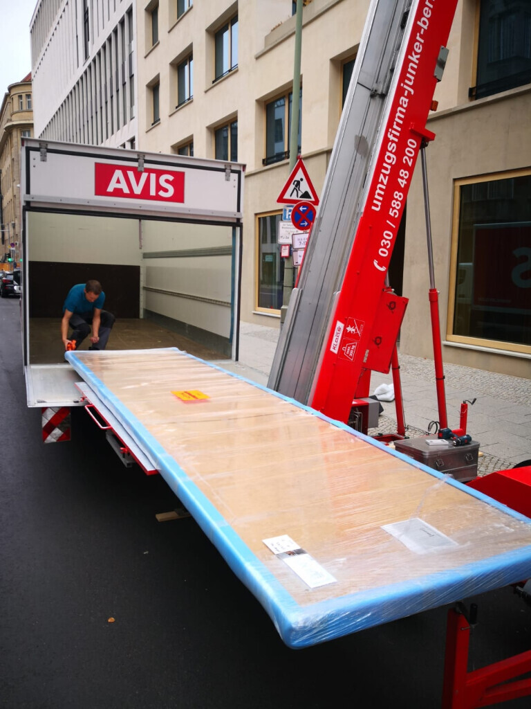 Bilder Möbellift Vermietung Berlin