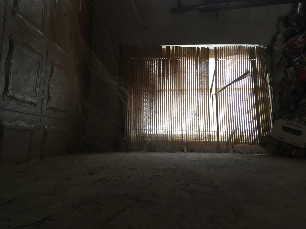 Bilder Der Transporter Wohnungs Haus  und Kellerräumung