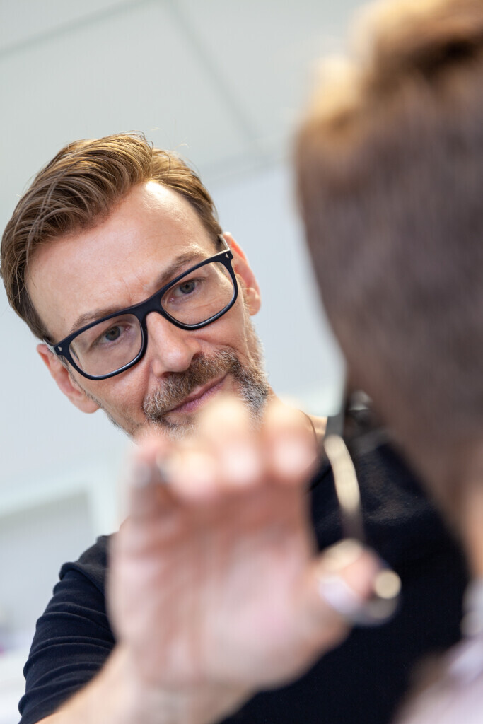 Bilder Institut für Haarästhetik Albert Wurster
