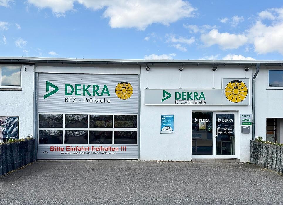 Bilder DEKRA Automobil GmbH Station Wülfrath