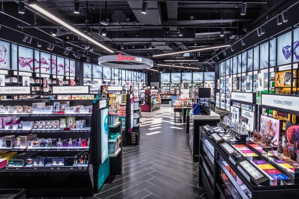 Bilder SEPHORA STORE FRANKFURT AM MAIN ZEIL