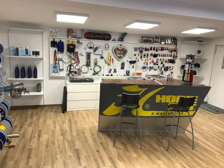 Bilder Dinsdale Watersports GmbH